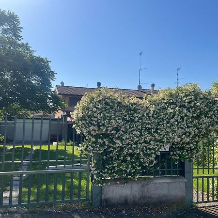 Garda Art&Garden Villa Volta Mantovana Exterior foto